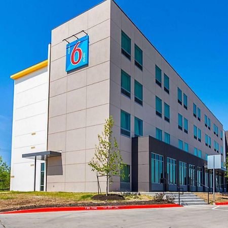 Studio 6 Austin Airport Экстерьер фото